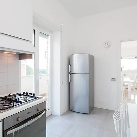 Mario Holidays Apartment *