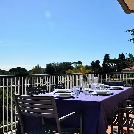 Apartment Mario Holidays *